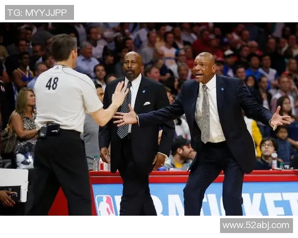 霍华德确认将加入费城76人!里弗斯:我们迫不及待看到他的表现